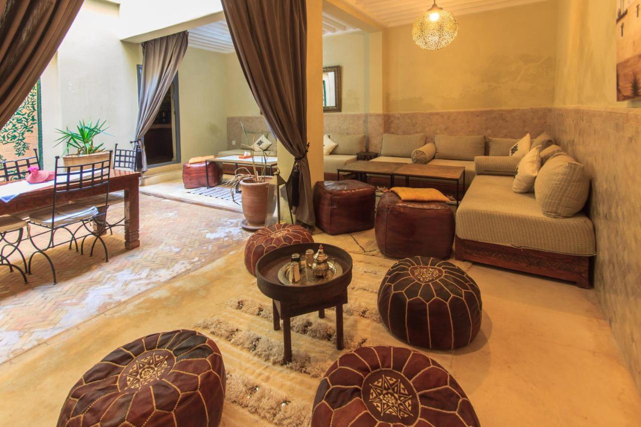 Riad La Porte De L'Oasis マラケシュ エクステリア 写真