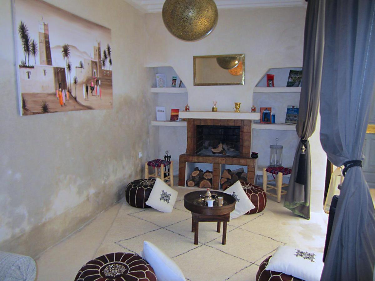 Riad La Porte De L'Oasis マラケシュ エクステリア 写真