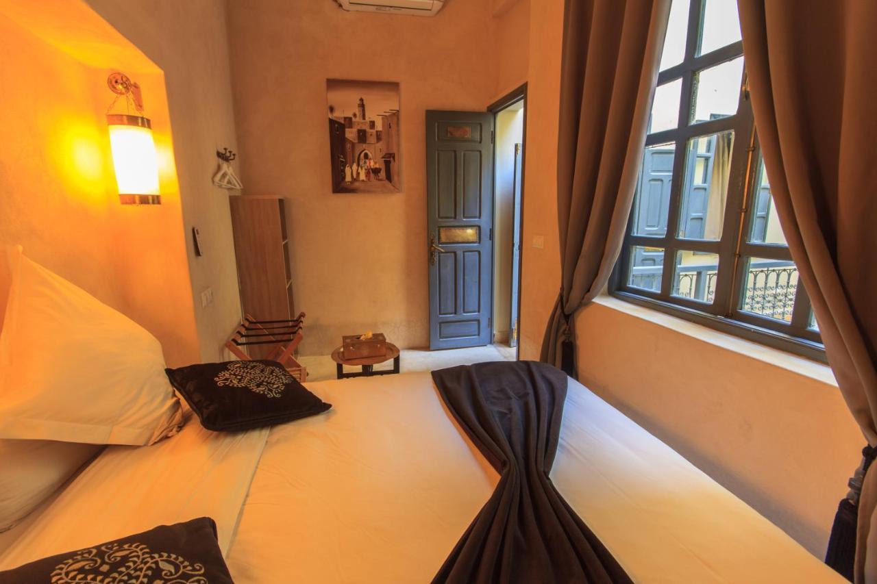 Riad La Porte De L'Oasis マラケシュ エクステリア 写真