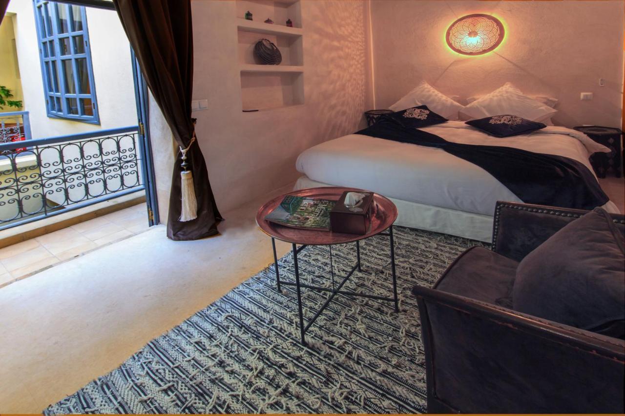 Riad La Porte De L'Oasis マラケシュ エクステリア 写真