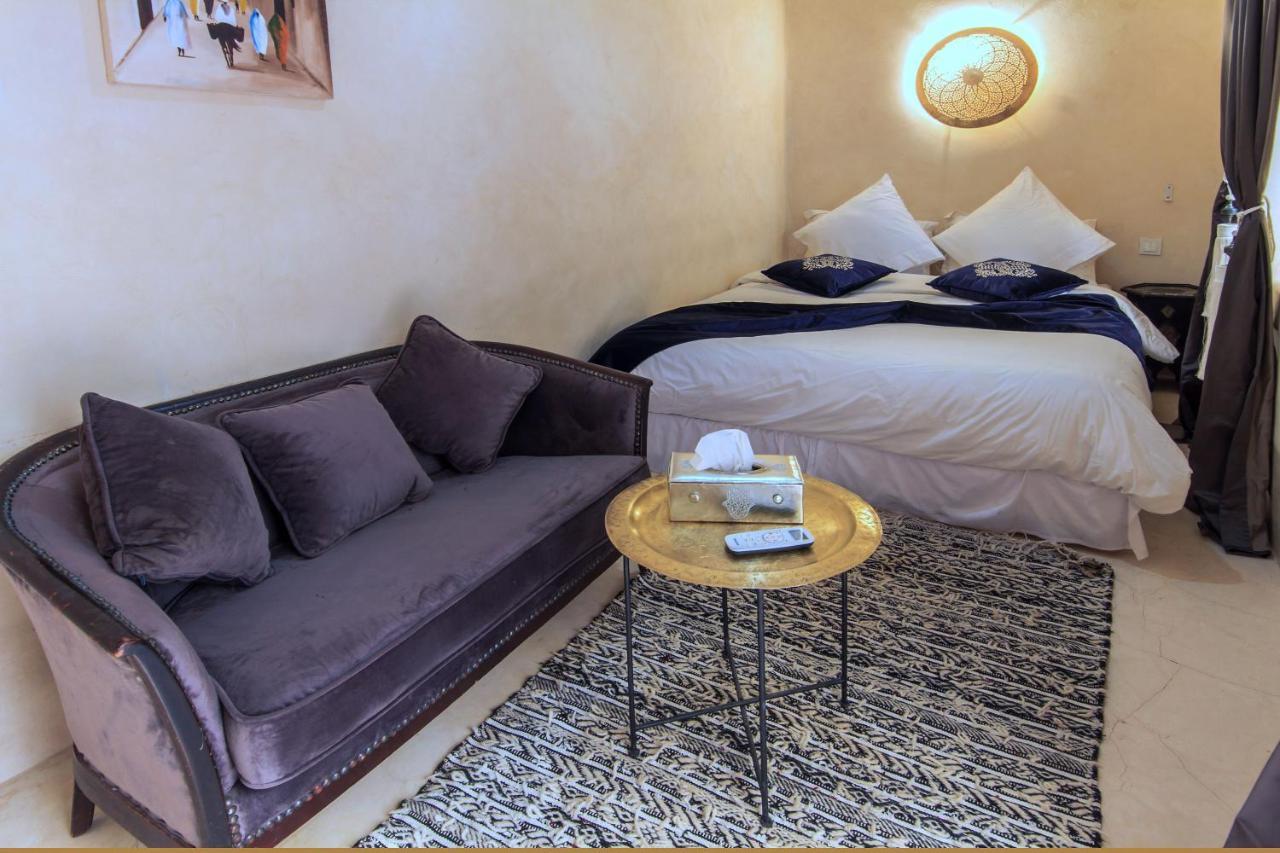 Riad La Porte De L'Oasis マラケシュ エクステリア 写真