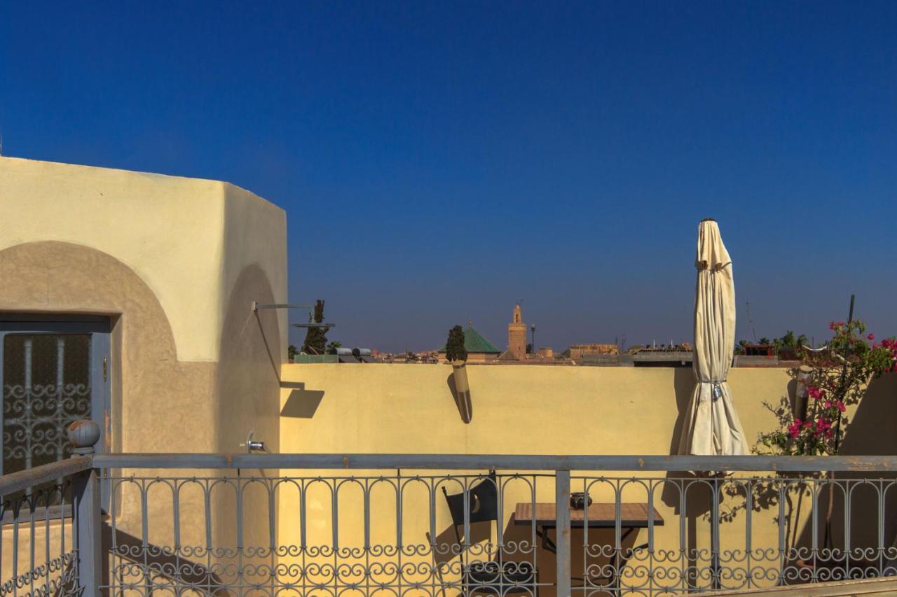 Riad La Porte De L'Oasis マラケシュ エクステリア 写真