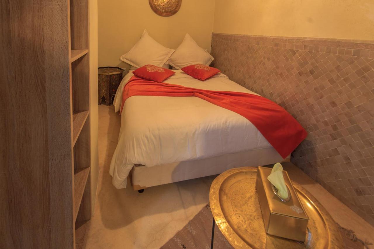 Riad La Porte De L'Oasis マラケシュ エクステリア 写真