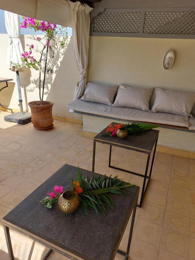Riad La Porte De L'Oasis マラケシュ エクステリア 写真