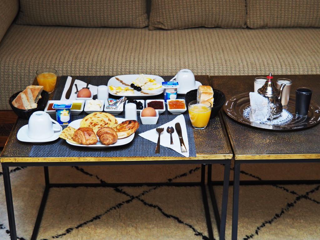 Riad La Porte De L'Oasis マラケシュ エクステリア 写真